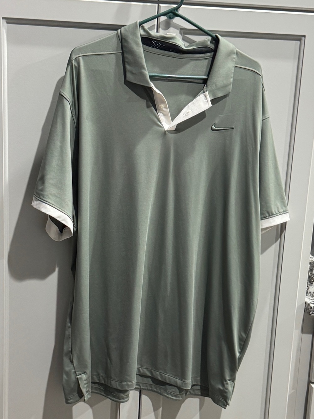 Nike Men’s Polo Shirt in Sage Green with White Trim